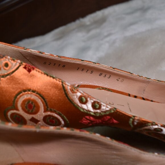 Casadei Orange Pointed Toe Pumps Heels Size 10 /9.5 Made in Italy New - Picture 9 of 15